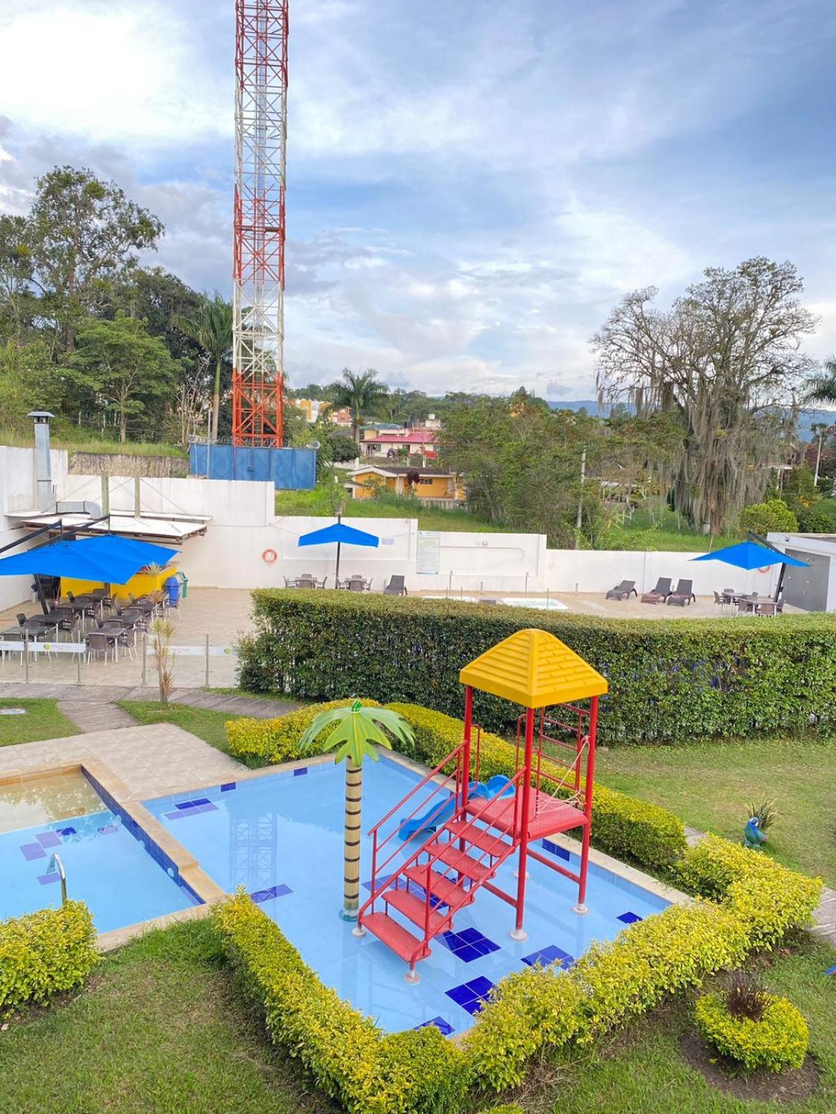 Hotel Palmeras De Luz Moniquirá Eksteriør billede